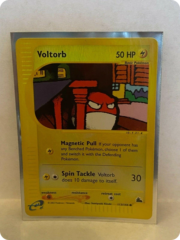 Voltorb — Skyridge #113 / 144